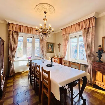 Дом отдыха Spacieuse Maison A De 300 M² Avec 8 *