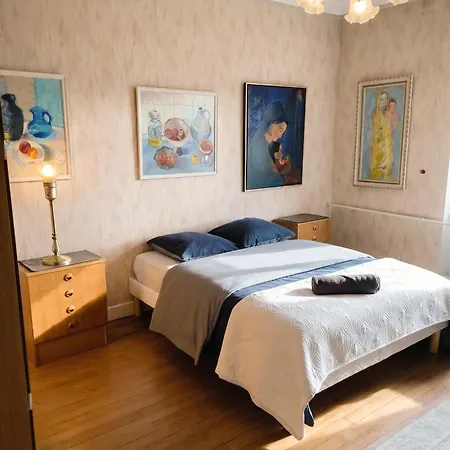 Spacieuse Maison A De 300 M² Avec 8 * Бич