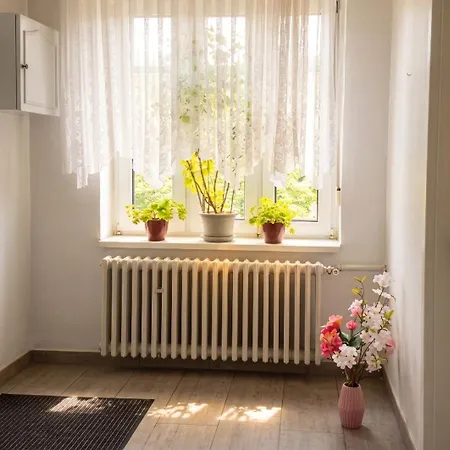 Spacieuse Maison A De 300 M² Avec 8 *