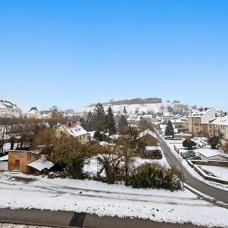 Spacieuse Maison A De 300 M² Avec 8 Bitche